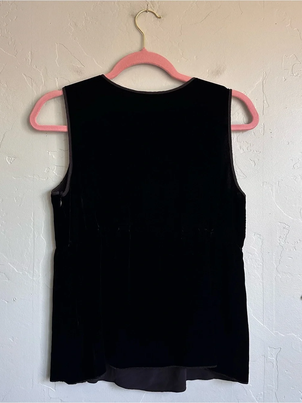 J. Crew Luxe Black Velvet Silk Ruffle Front Sleeveless Shell Top Women’s 8 EUC